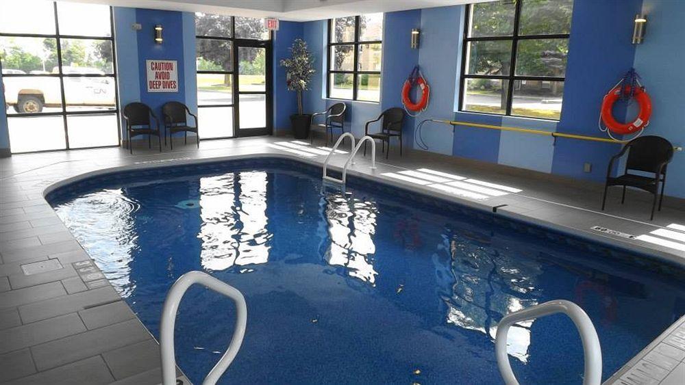 Comfort Inn Brockville Zewnętrze zdjęcie
